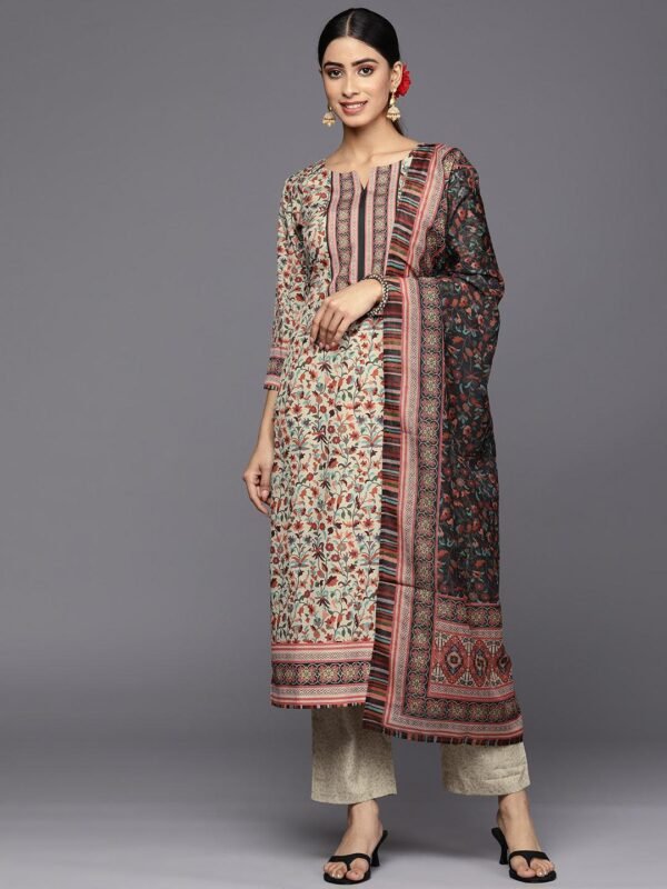 Tan Printed Crepe Straight Kurta With Trousers & Dupatta - Image 5